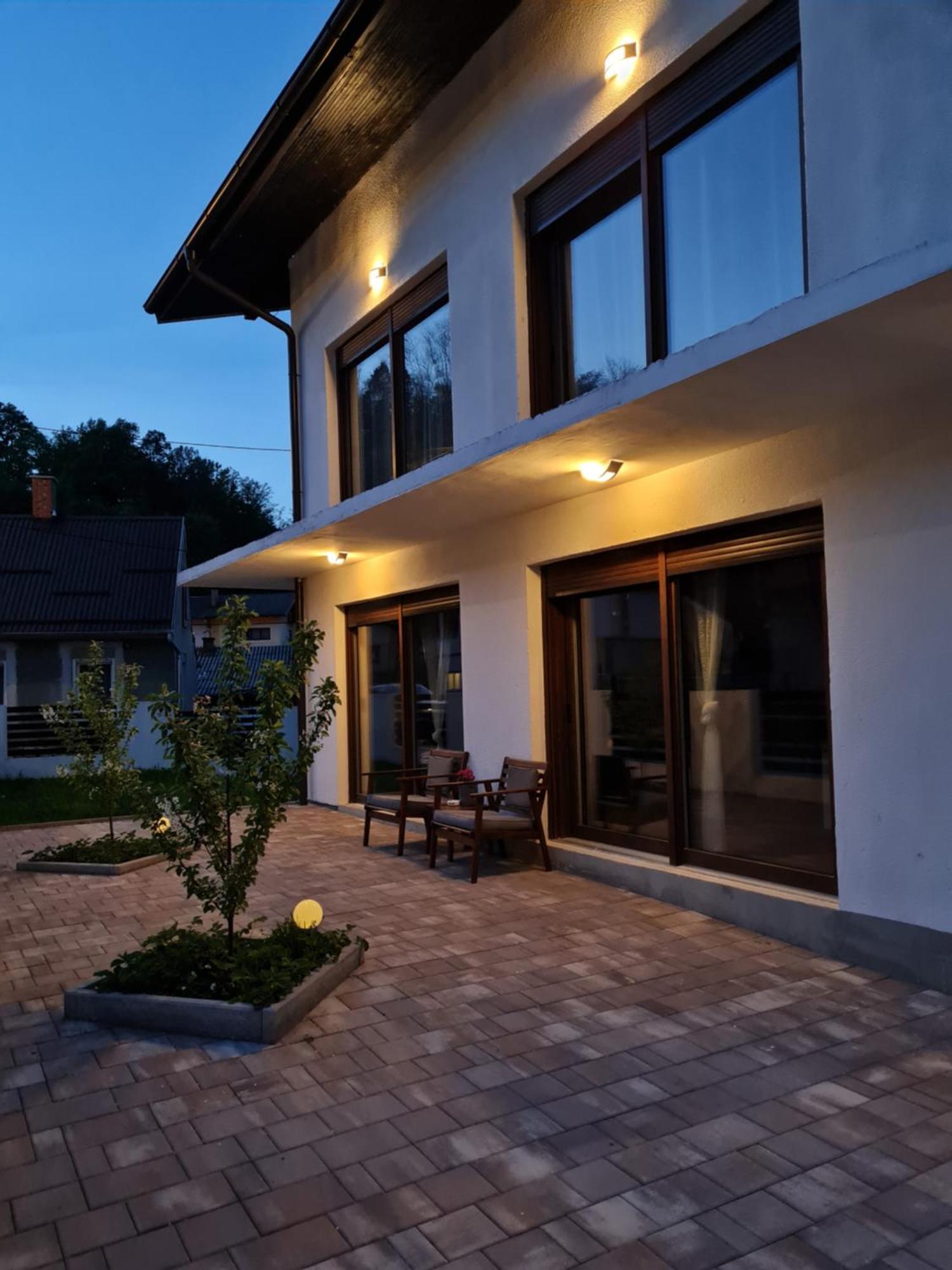 Appartamento Old Town Road Karlovac Esterno foto